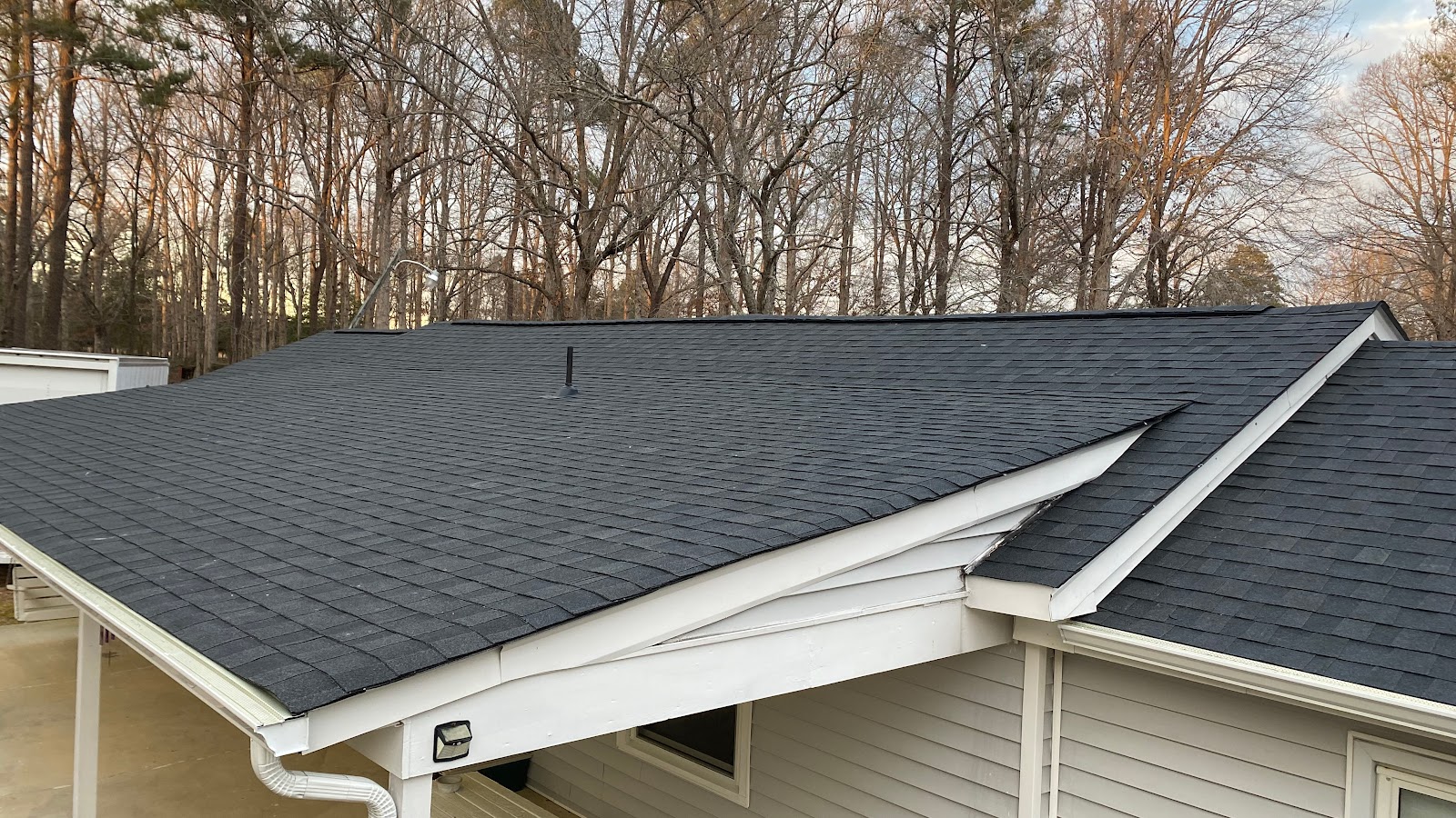 S. M. Sanderson Roofing & Gutters Inc. project