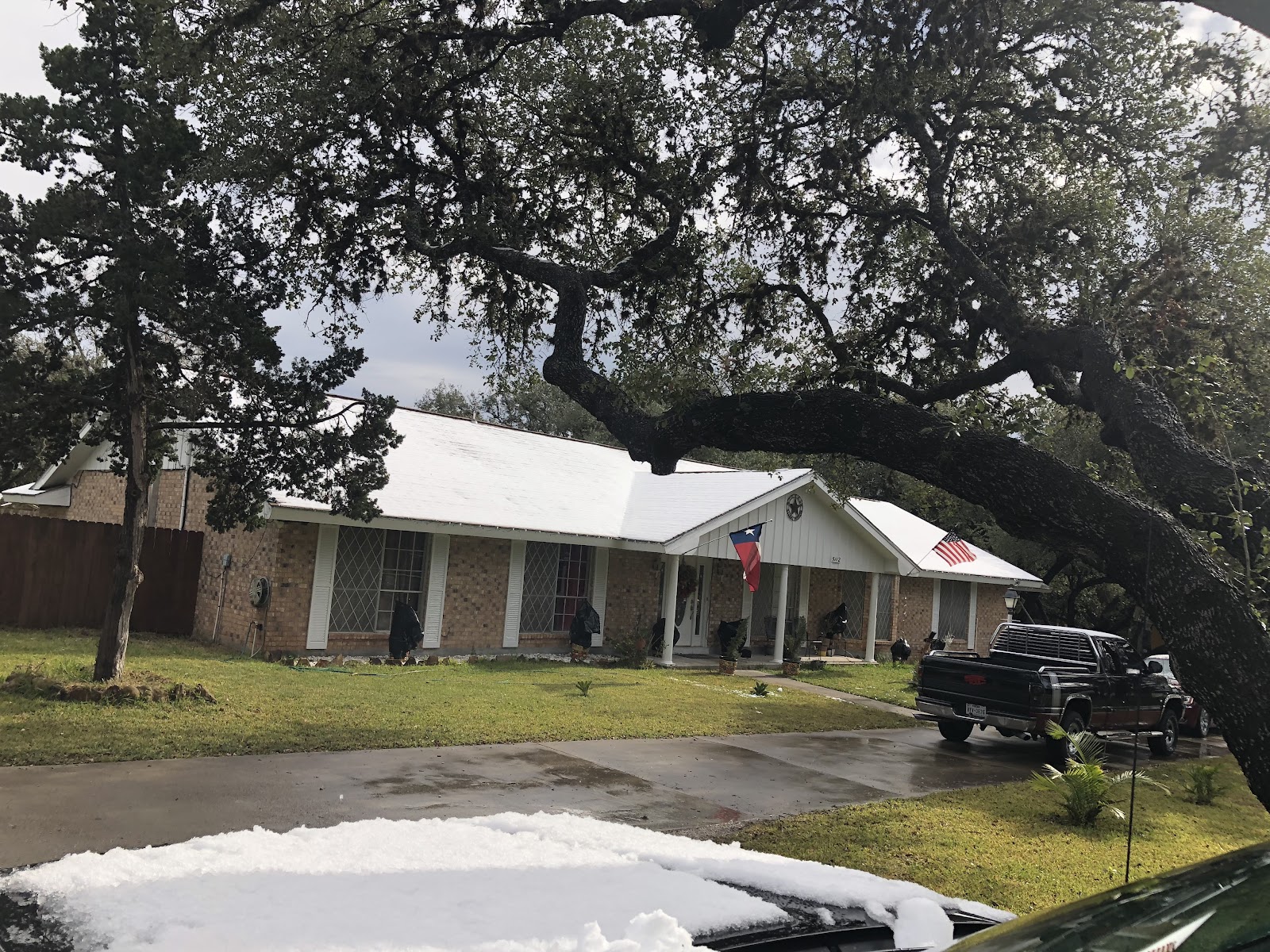 T Flores Construction/Roofing project