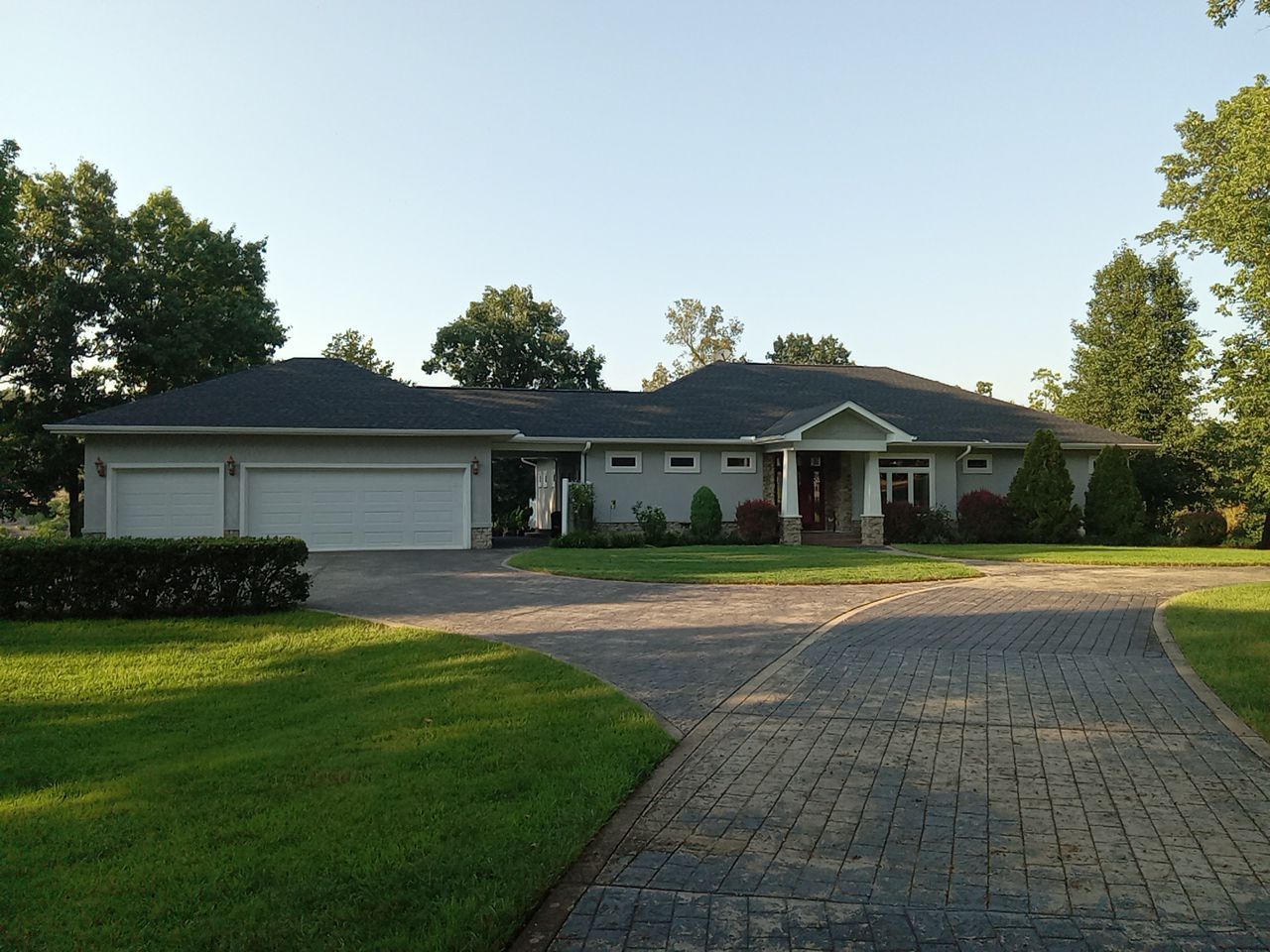 Ozark Roofing and Construction LLC project